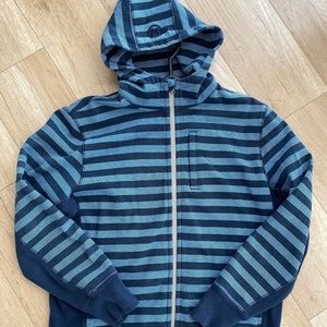 Men’s XL Lululemon zip-up hoodie